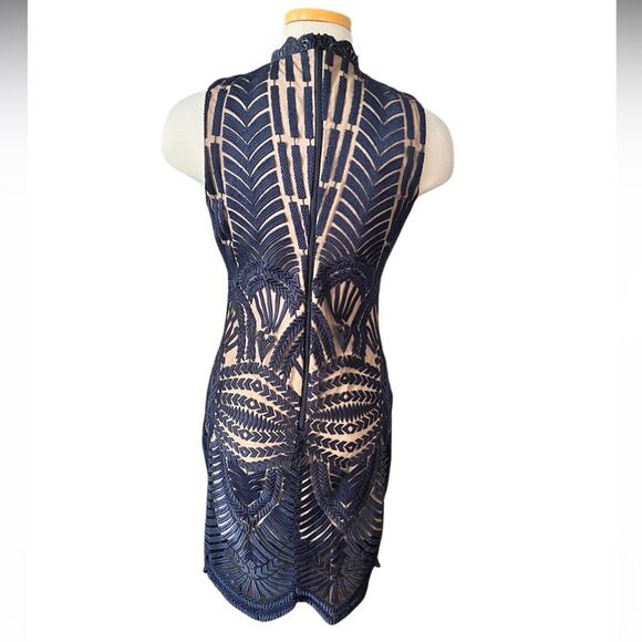 Bardot Alice Lace Body-Con Dress Size Medium - Picture 10 of 11